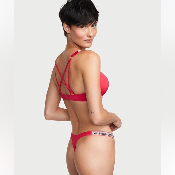 NWT VICTORIA'S SECRET SWIM
Shine Strap Bombshell Add-2-Cups Push-Up Bikini Top - Picture 3 of 4